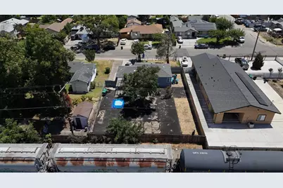 2309 Hackberry Street, Stockton, CA 95205 - Photo 3