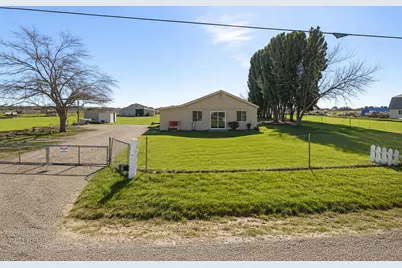 3713 Howsley Road, Pleasant Grove, CA 95668 - Photo 1