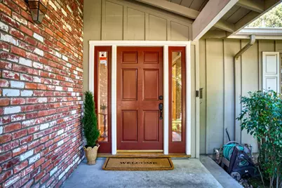7315 Parkwoods Drive, Stockton, CA 95207 - Photo 9