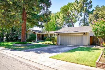 7315 Parkwoods Drive, Stockton, CA 95207 - Photo 7