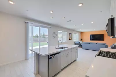 794 Berryessa Way, Olivehurst, CA 95961 - Photo 13