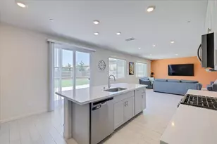 794 Berryessa Way, Olivehurst, CA 95961 - Photo 13