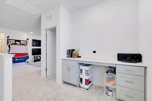 794 Berryessa Way, Olivehurst, CA 95961 - Photo 17