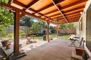 2276 Dario Cir, Stockton, CA 95209 - Photo 25