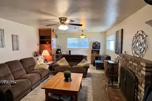 2101 Parr Ave, Modesto, CA 95358 - Photo 9
