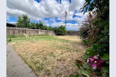 2101 Parr Avenue, Modesto, CA 95358 - Photo 15