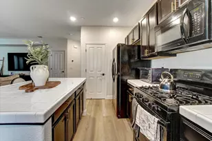 1328 Altaparke Ave, Sacramento, CA 95834 - Photo 3