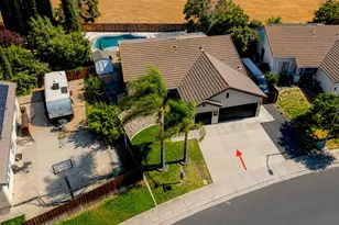 1880 Basil Dr, Manteca, CA 95336 - Photo 31