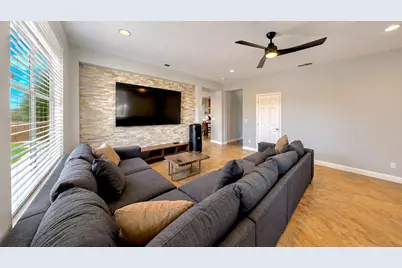 1880 Basil Drive, Manteca, CA 95336 - Photo 25