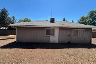 15 Governors Ct, Sacramento, CA 95817 - Photo 3