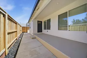 5644 Gibbons Dr, Carmichael, CA 95608 - Photo 3