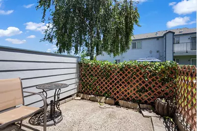 445 Almond Drive #139, Lodi, CA 95240 - Photo 11