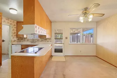 6928 Forman Way, Sacramento, CA 95828 - Photo 13
