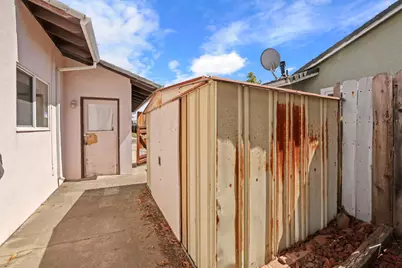 6928 Forman Way, Sacramento, CA 95828 - Photo 37