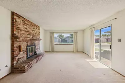 6928 Forman Way, Sacramento, CA 95828 - Photo 9