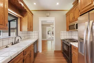 411 Bedford Rd, Stockton, CA 95204 - Photo 21
