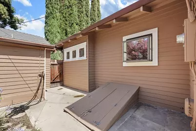 411 Bedford Rd., Stockton, CA 95204 - Photo 35
