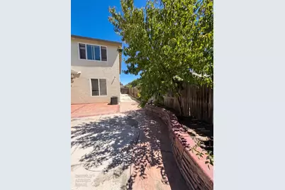 2027 Bright Star Place, Stockton, CA 95209 - Photo 9
