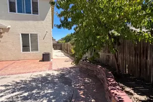 2027 Bright Star Pl, Stockton, CA 95209 - Photo 9