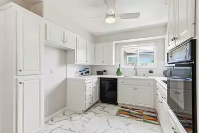 1155 Janey Way, Sacramento, CA 95819 - Photo 11