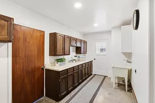 1155 Janey Way, Sacramento, CA 95819 - Photo 15