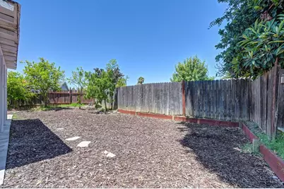 4165 Westporter Drive, Sacramento, CA 95826 - Photo 35