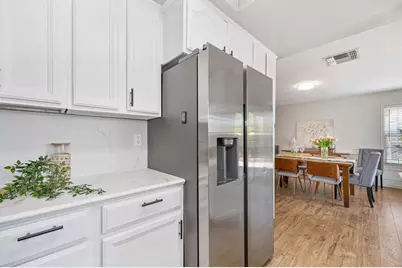 4165 Westporter Drive, Sacramento, CA 95826 - Photo 17