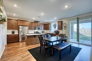 1579 Ivy Hatch Way, Olivehurst, CA 95961 - Photo 7
