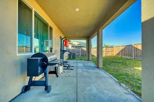 1579 Ivy Hatch Way, Olivehurst, CA 95961 - Photo 35