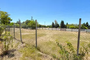 8781 Dillard Rd, Wilton, CA 95693 - Photo 19