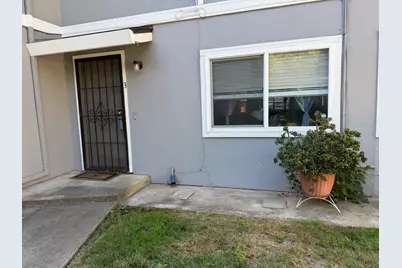 5820 Shadow Creek Drive #3, Sacramento, CA 95841 - Photo 1