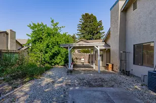 6113 Wolf Creek Ct, Elk Grove, CA 95758 - Photo 37