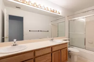 6113 Wolf Creek Ct, Elk Grove, CA 95758 - Photo 27