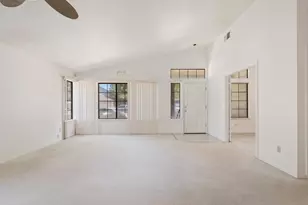 6113 Wolf Creek Ct, Elk Grove, CA 95758 - Photo 9