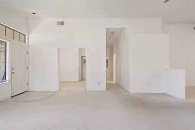 6113 Wolf Creek Court, Elk Grove, CA 95758 - Photo 7