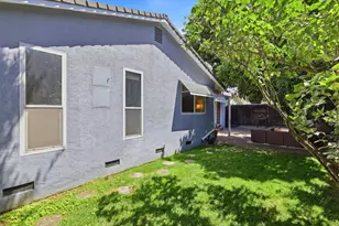 8354 Marina Greens Way, Sacramento, CA 95826 - Photo 35
