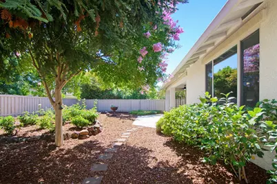 1368 Lasso Lake Lane, Lincoln, CA 95648 - Photo 45