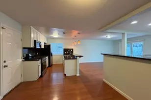 7430 Cosgrove Way, Sacramento, CA 95822 - Photo 9