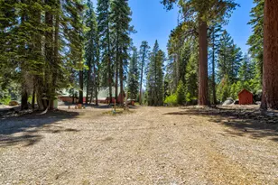 61011 Cedar Crest Ln, Lakeshore, CA 93634 - Photo 27