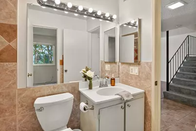 5086 Greenberry Drive, Sacramento, CA 95841 - Photo 9
