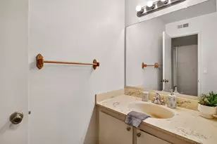 5086 Greenberry Dr, Sacramento, CA 95841 - Photo 41