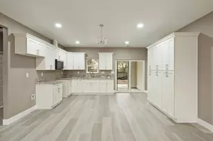 9421 Carter Ct, Stockton, CA 95209 - Photo 7