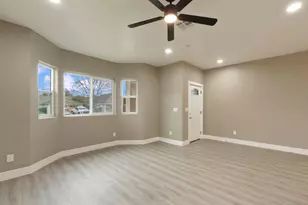 9879 Twin Creeks Ave, Stockton, CA 95219 - Photo 5
