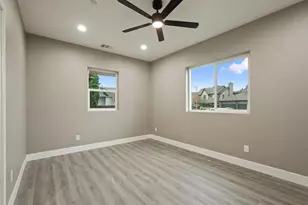 9879 Twin Creeks Ave, Stockton, CA 95219 - Photo 13