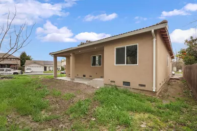 9879 Twin Creeks Avenue, Stockton, CA 95219 - Photo 21