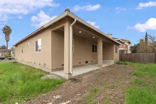 9879 Twin Creeks Ave, Stockton, CA 95219 - Photo 23