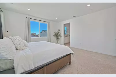 8118 Tino Way, Elk Grove, CA 95757 - Photo 63