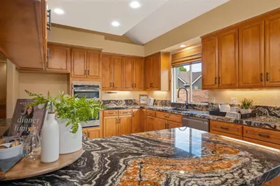 8626 Pershing Avenue, Fair Oaks, CA 95628 - Photo 19