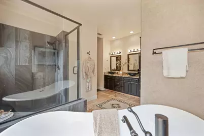8626 Pershing Avenue, Fair Oaks, CA 95628 - Photo 59