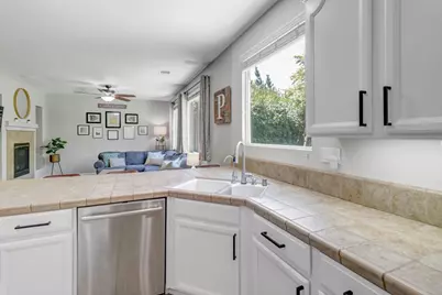 814 Farrington, Lincoln, CA 95648 - Photo 23
